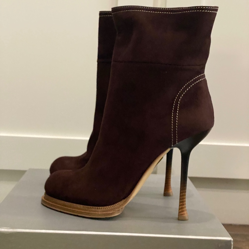Women's boots
